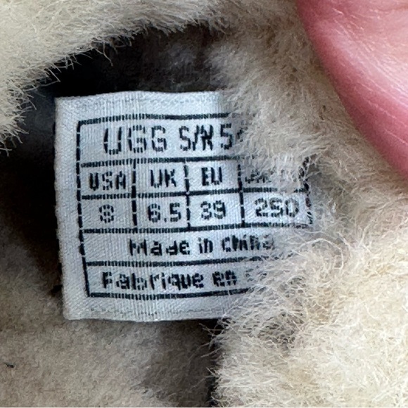 UGG Solvang Suede Clogs - Picture 4 of 8